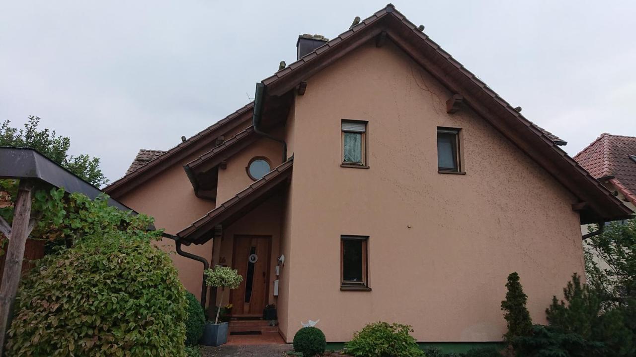 Gemütliche Ferienwohnung am Ortsrand Kreuzwertheim Exterior foto